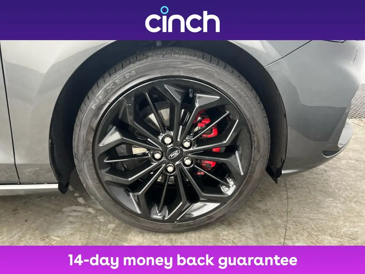 2019-ford-focus-10t-st-line-x-hatchback-big-26
