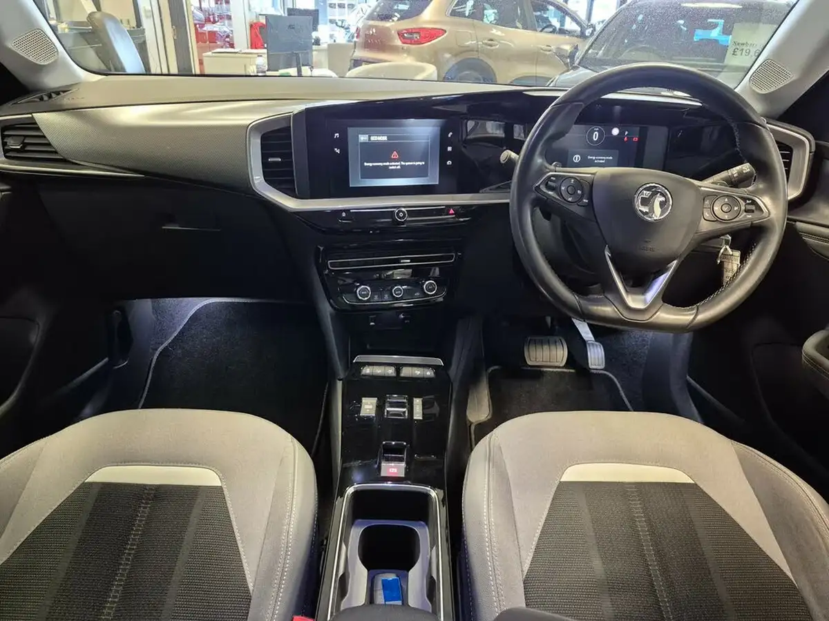 2021-vauxhall-mokka-12-elite-nav-130ps-auto-big-2