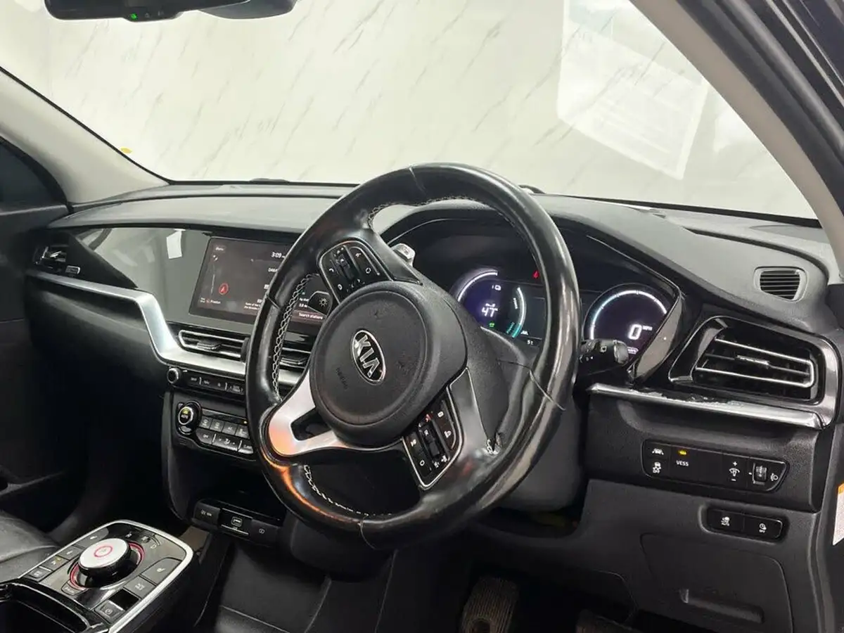 2021-kia-e-niro-ev-3-big-26