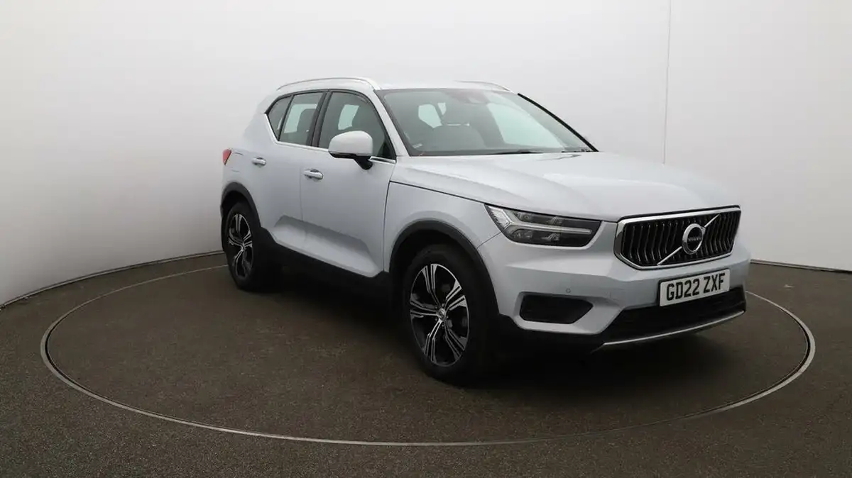 2022-volvo-xc40-20-b4-inscription-awd-big-33