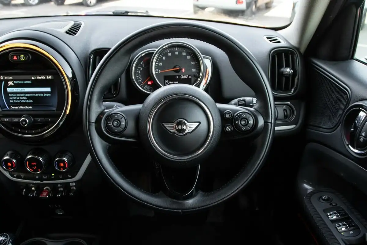 2018-mini-countryman-20-cooper-s-ss-big-20