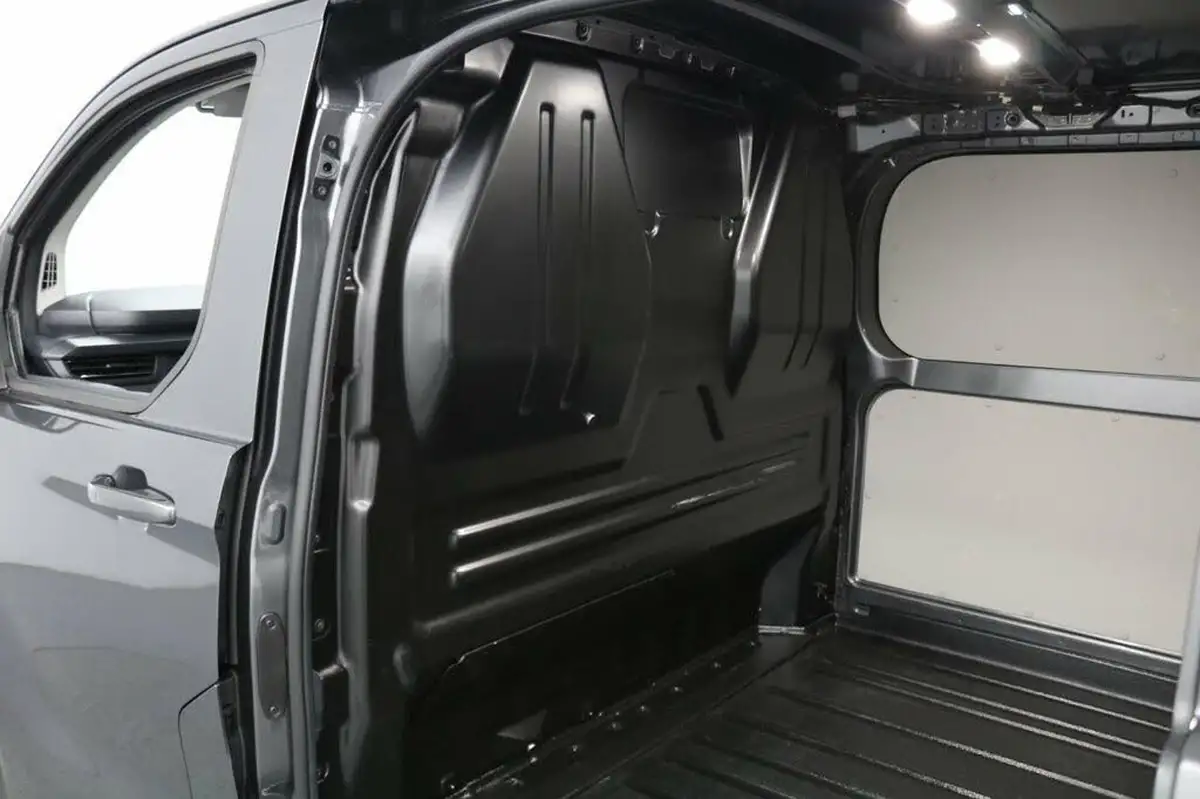 2024-ford-transit-custom-20tdci-320-l2h1-limited-136pseu6e-panel-van-1996cc-auto-big-13
