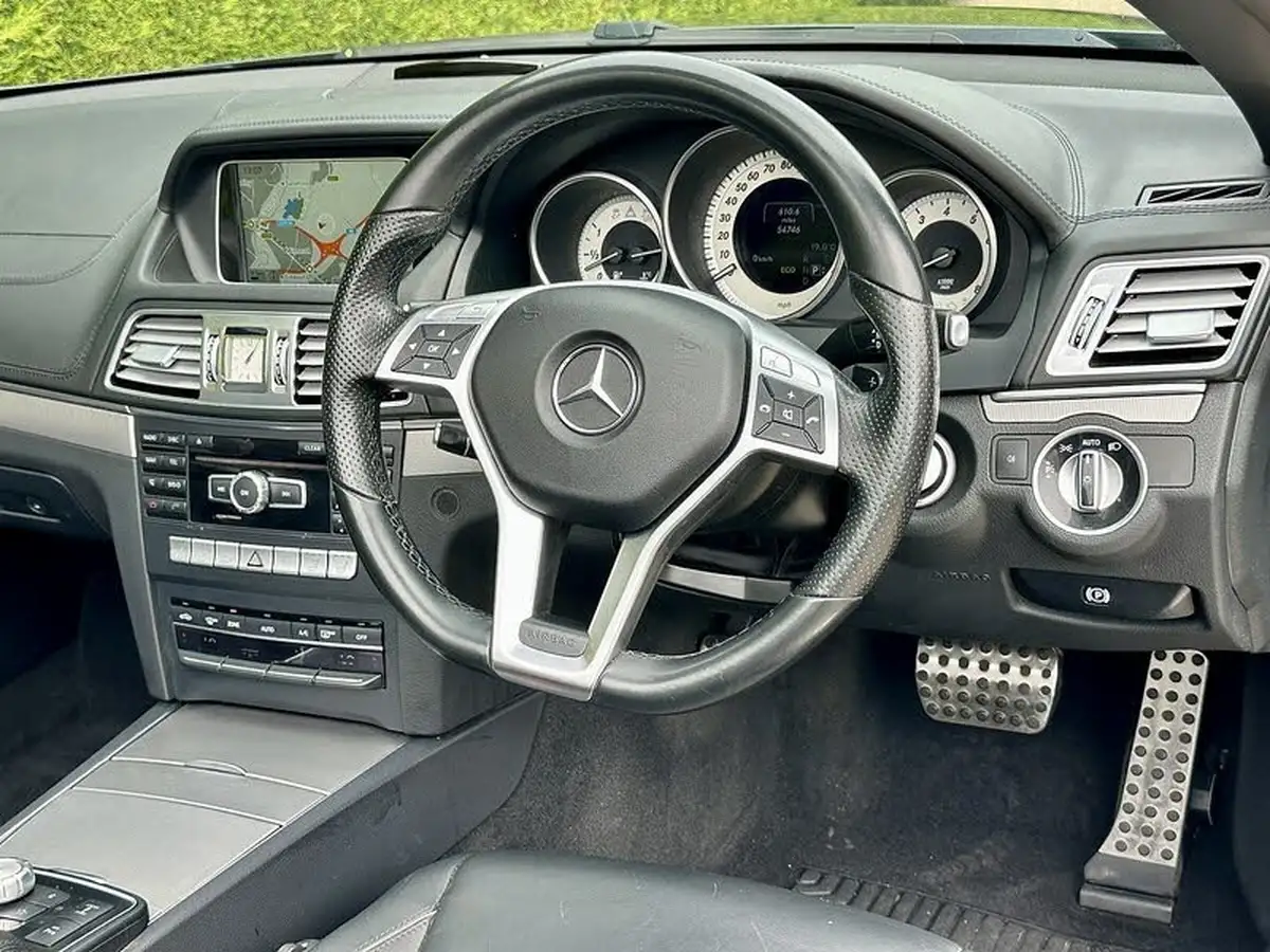 2014-mercedes-benz-e-class-35-e400-amg-line-cabriolet-big-10