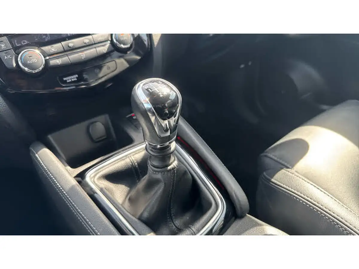 2019-nissan-qashqai-13-dig-t-tekna-140ps-big-12