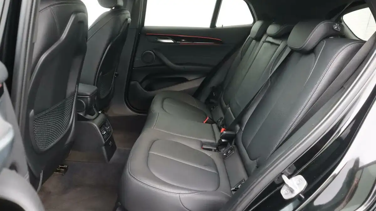 2021-bmw-x2-15-sdrive18i-m-sport-dct-big-16