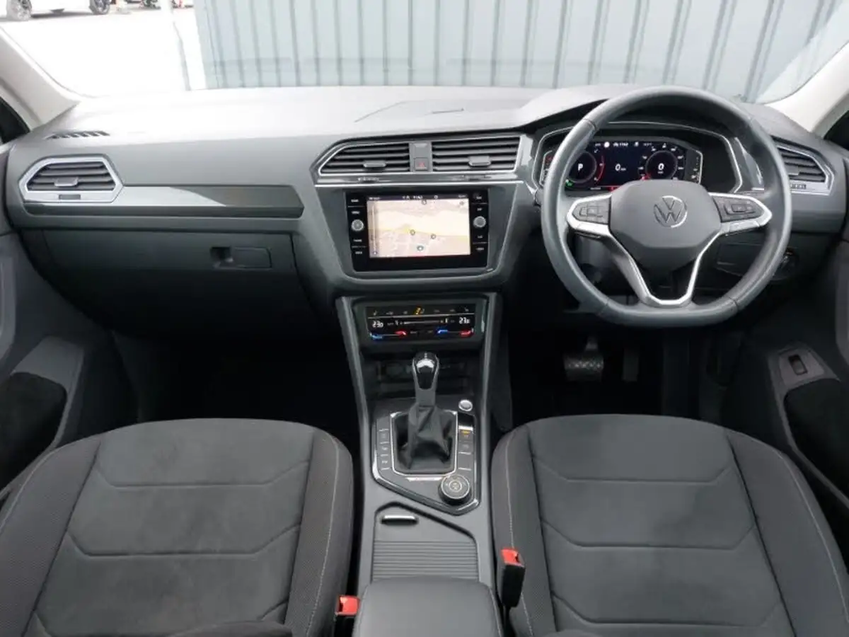 2022-volkswagen-tiguan-20tdi-elegance-150ps-4motion-big-2