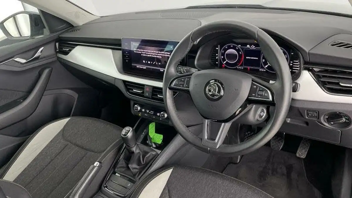 2020-skoda-kamiq-15-tsi-se-l-hatchback-big-5