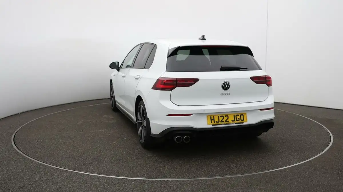 2022-volkswagen-golf-20tdi-gtd-big-63