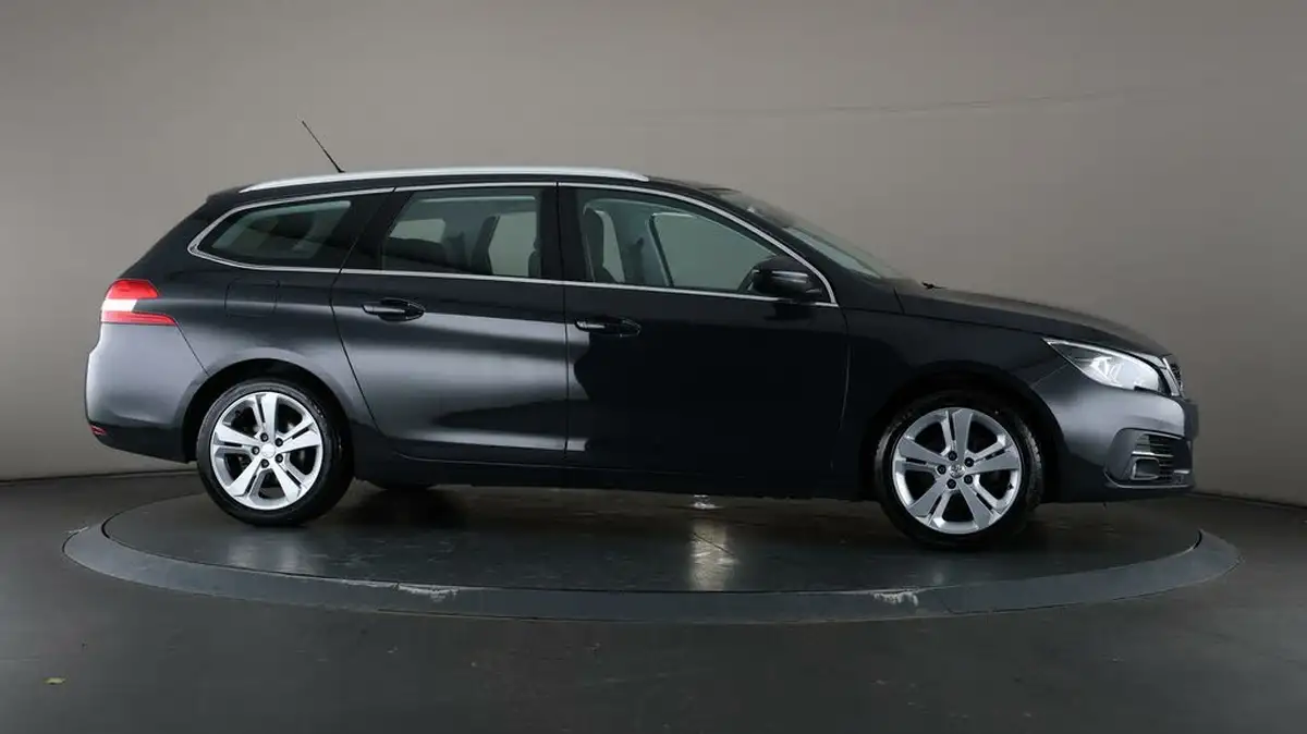 2020-peugeot-308-sw-12-puretech-allure-130bhp-big-58