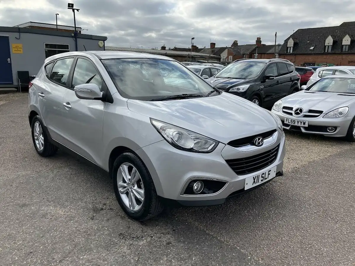 2011-hyundai-ix35-17td-style-big-5