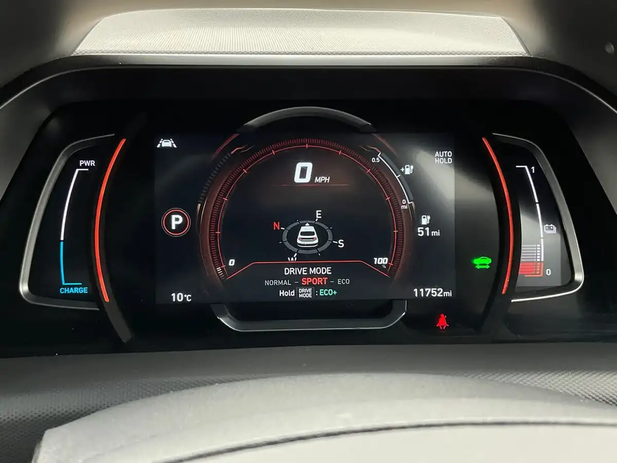 2021-hyundai-ioniq-e-premium-se-electric-100kw-big-15