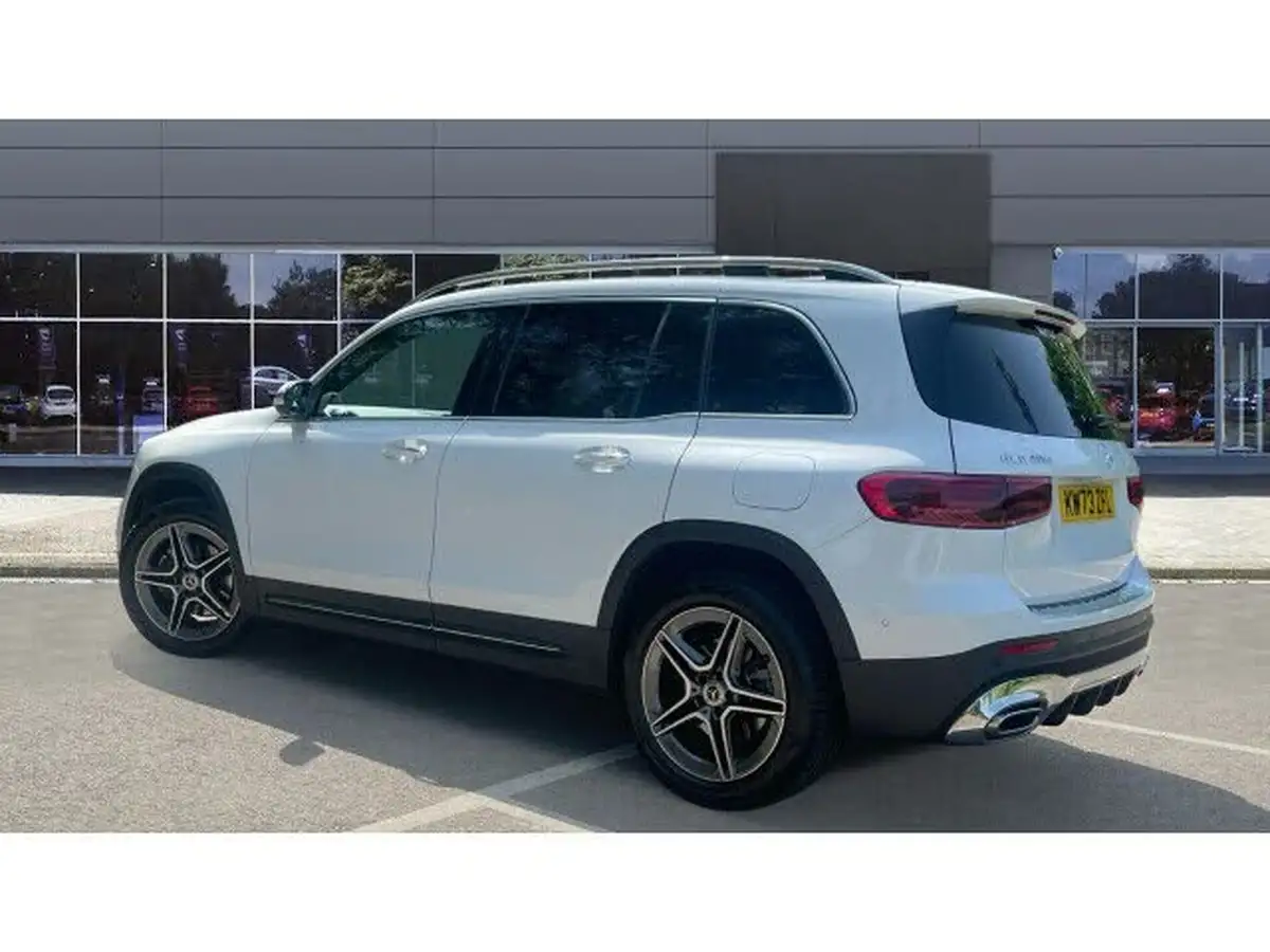 2023-mercedes-benz-glb-class-13-glb200-amg-line-executive-big-1