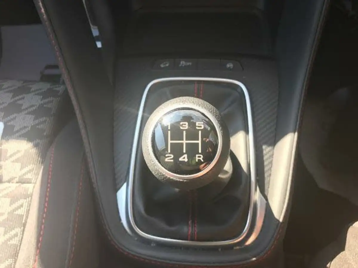 2023-mg-zs-suv-15-vti-tech-excite-big-39