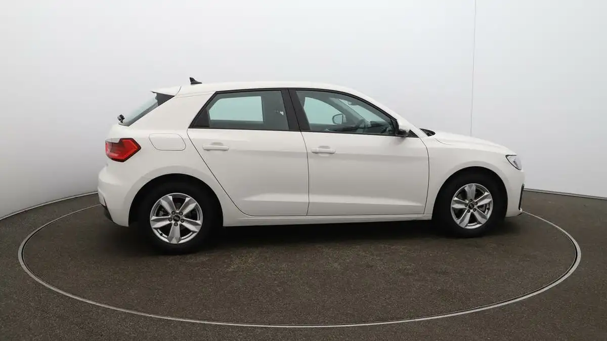 2021-audi-a1-10-30-tfsi-technik-110ps-big-41
