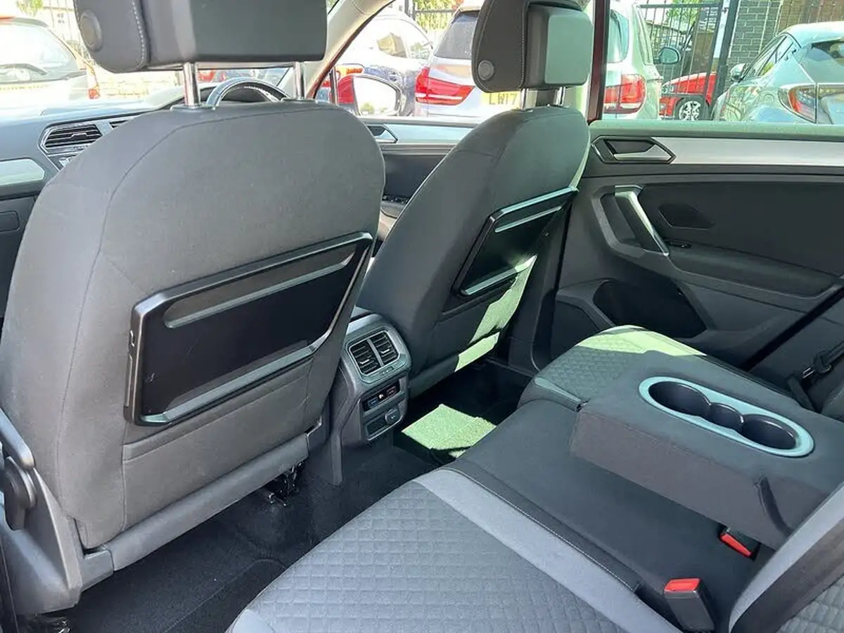 2016-volkswagen-tiguan-20tdi-se-150ps-bmt-big-15