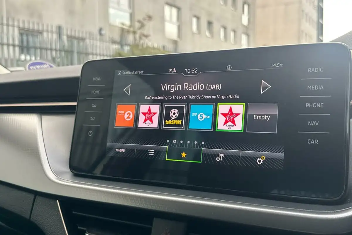 2022-skoda-kamiq-10-tsi-se-l-executive-109ps-big-19