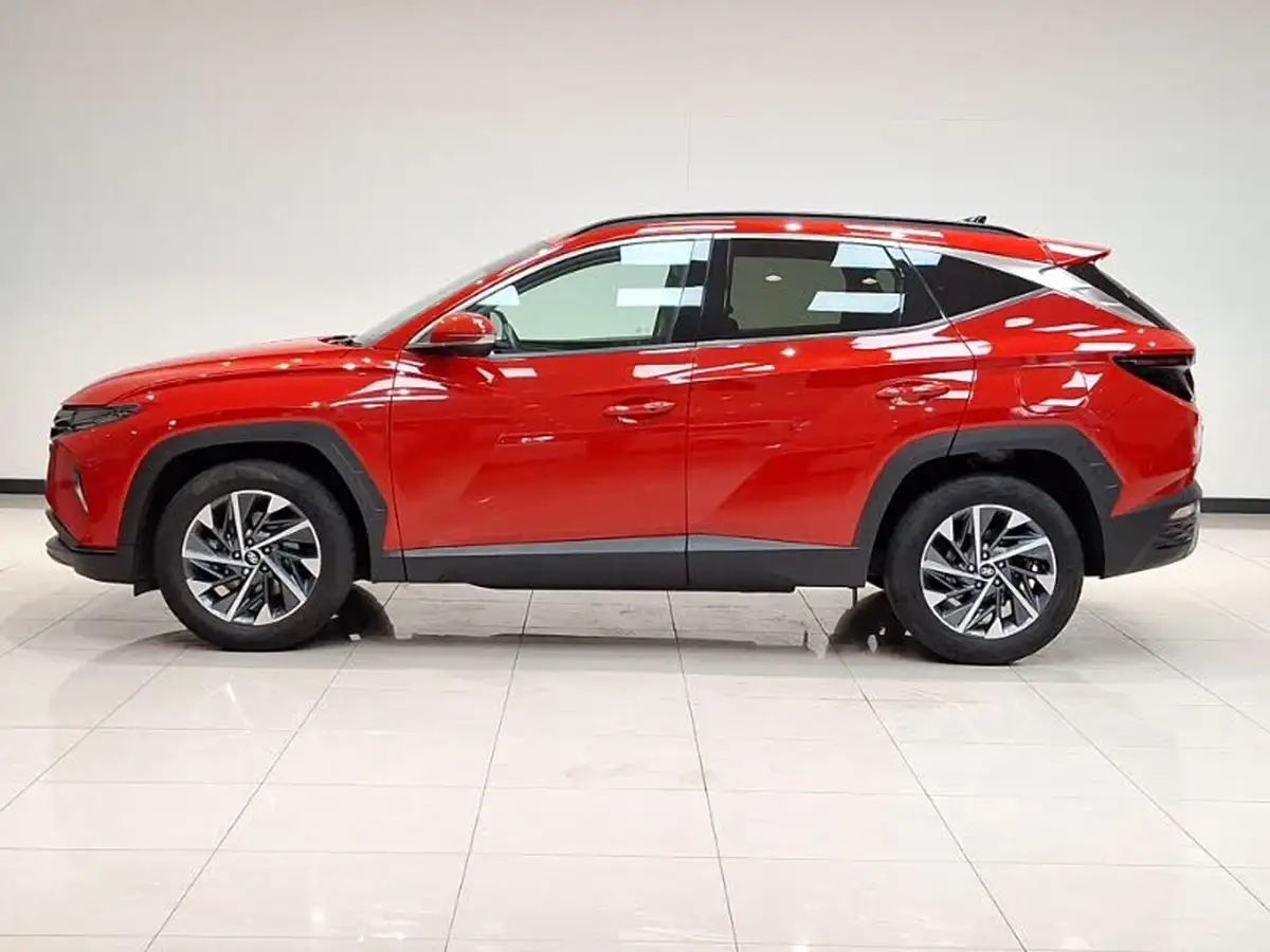 2024-hyundai-tucson-16-t-gdi-premium-150ps-big-3