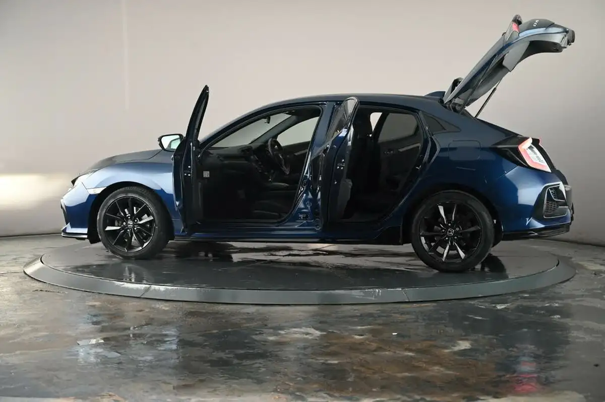 2021-honda-civic-15-vtec-turbo-sport-ss-cvt-big-50