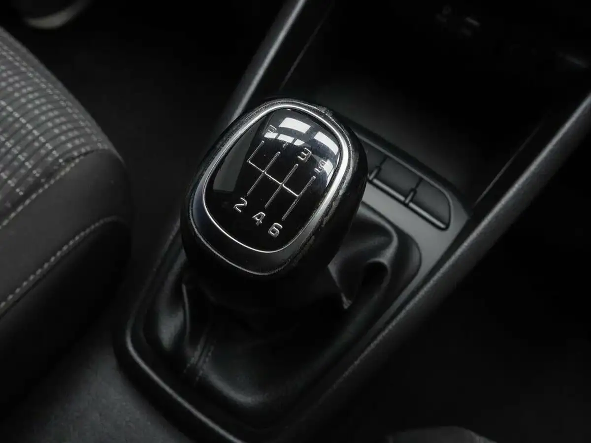 2019-kia-stonic-14-2-big-37