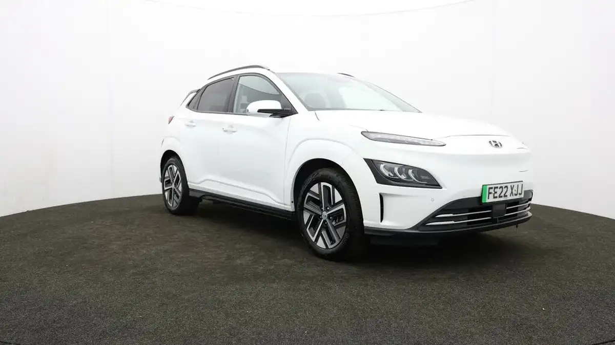 2022-hyundai-kona-e-premium-204ps-64kwh-7kw-obc-big-47