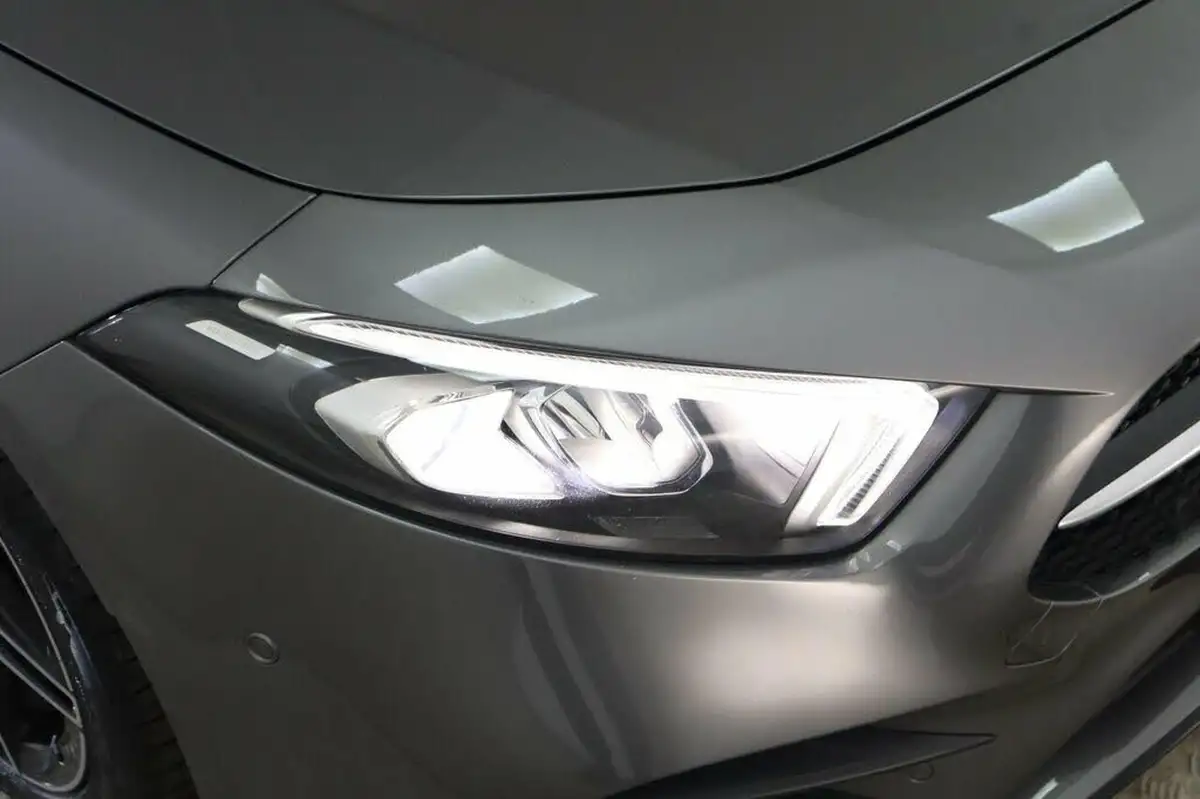 2022-mercedes-benz-a-class-20-a250-amg-line-premium-edition-hatchback-5d-big-50