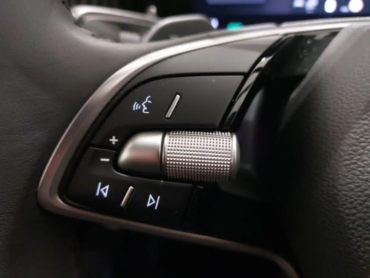 2024-skoda-superb-big-14