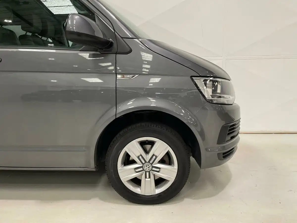 2018-volkswagen-transporter-shuttle-20tdi-t32-s-bmt-swb-150pseu6-dsg-big-36