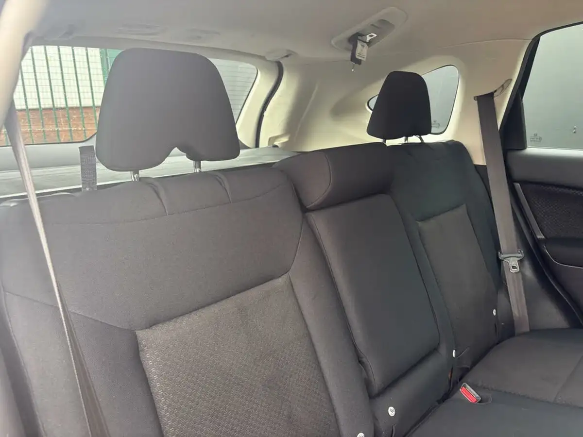 2015-honda-cr-v-16-i-dtec-se-honda-connect-120ps-big-37