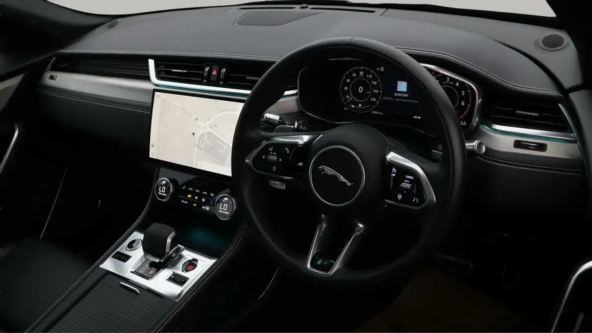 2022-jaguar-f-pace-20-p400e-r-dynamic-se-big-8