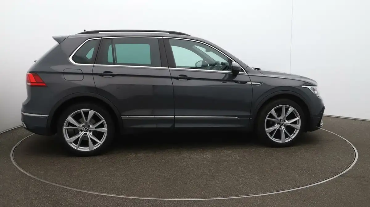 2021-volkswagen-tiguan-15-tsi-r-line-big-51