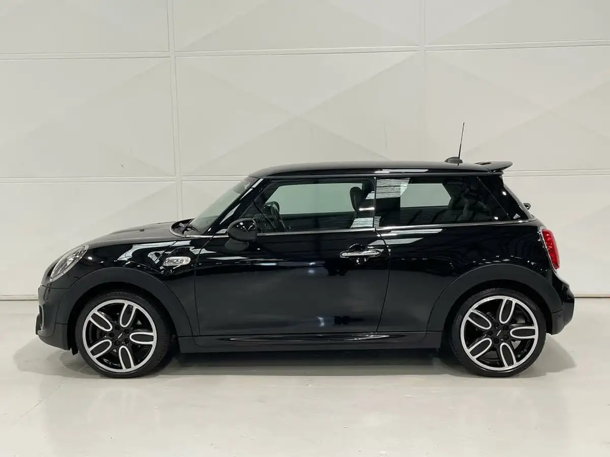 2019-mini-cooper-20-cooper-s-sport-189bhp-hatchback-3d-big-57