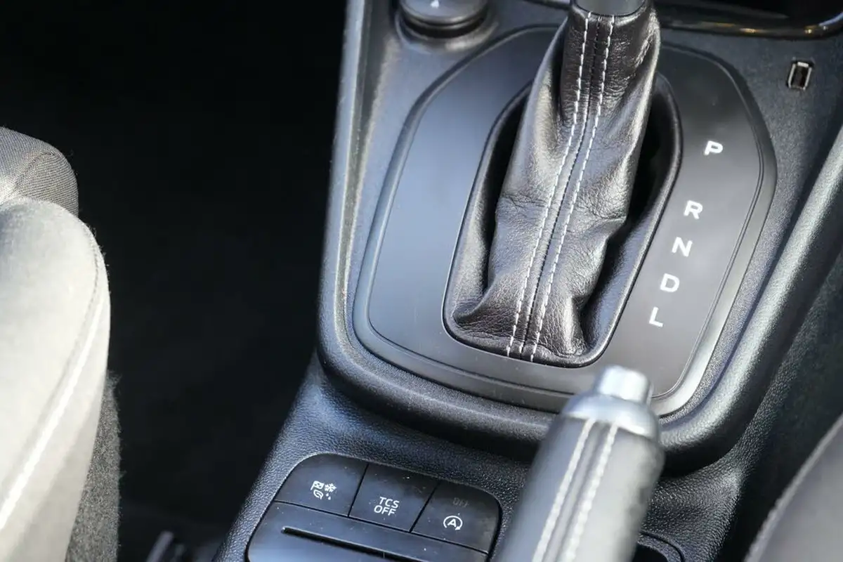 2022-ford-puma-suv-10-titanium-125ps-auto-big-23