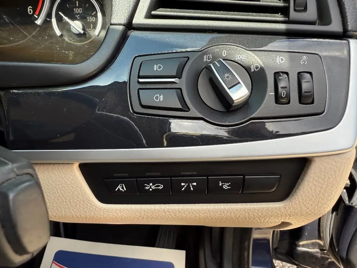 2013-bmw-5-series-20td-520d-se-touring-auto-big-38