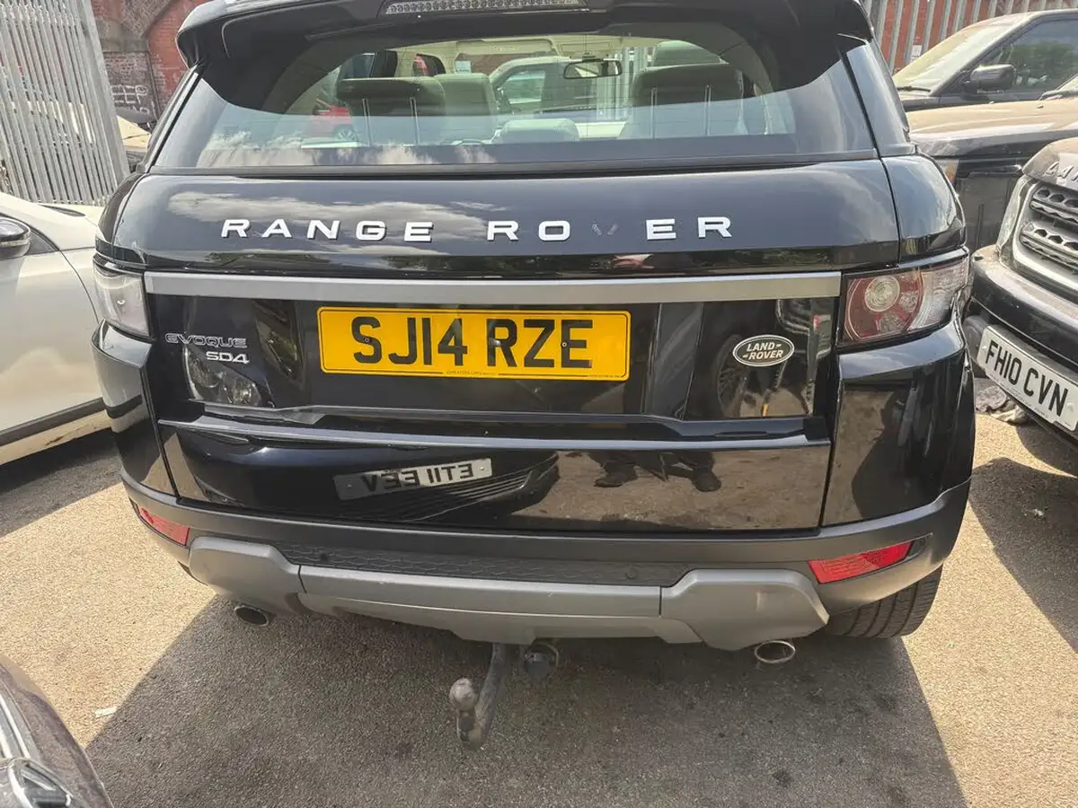 2014-land-rover-range-rover-evoque-22sd4-pure-auto-big-26