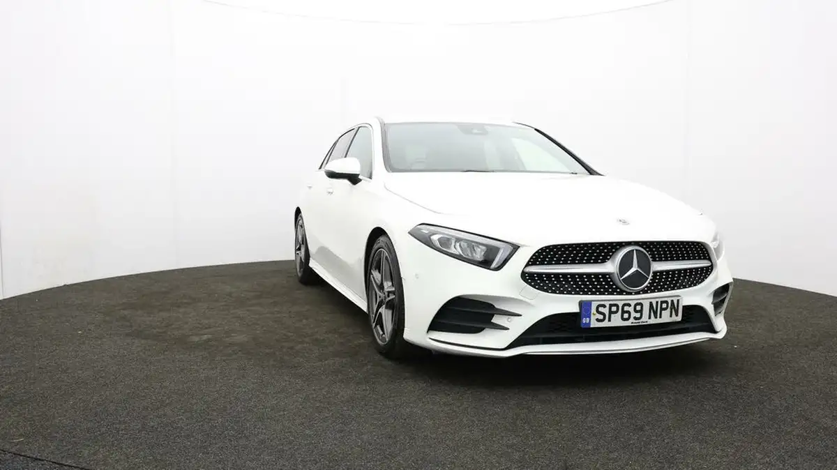 2019-mercedes-benz-a-class-20-a250-amg-line-premium-hatchback-5d-big-50