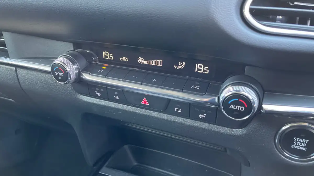 2022-mazda-cx-30-20-e-skyactiv-g-se-l-lux-big-25