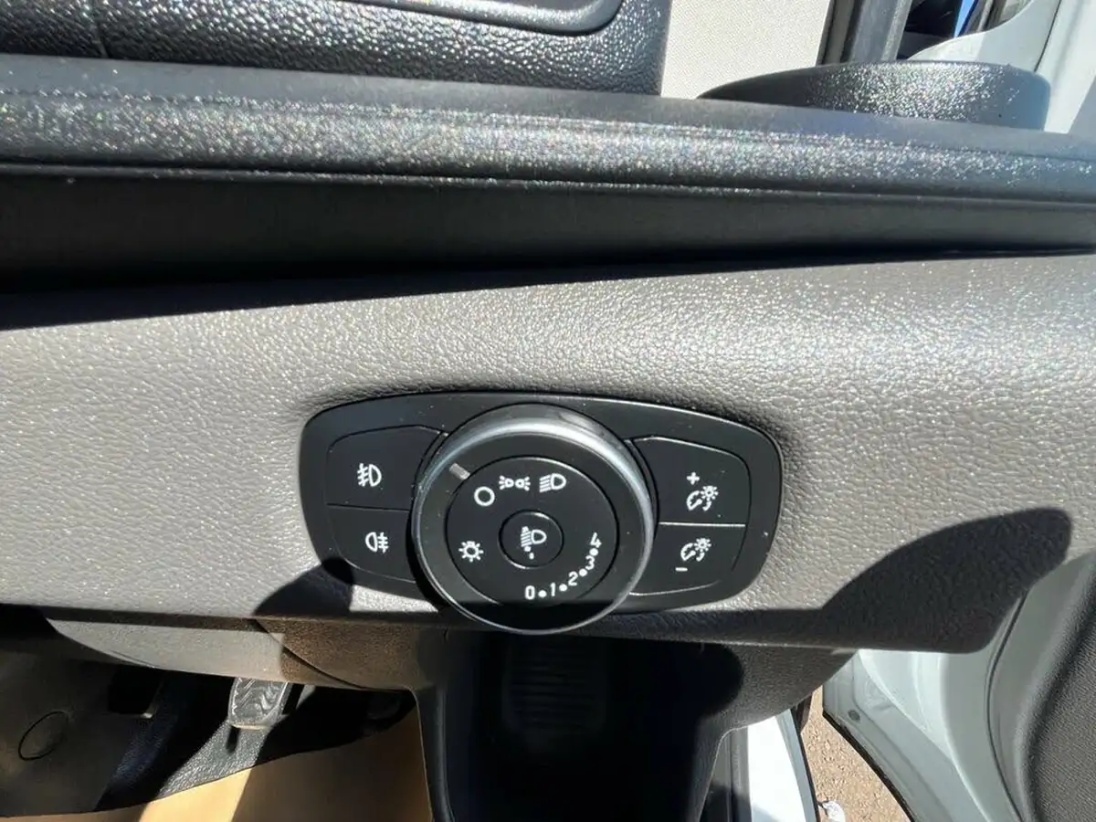 2022-ford-transit-20tdci-350-l3h2-leader-130pseu6dt-panel-van-big-34