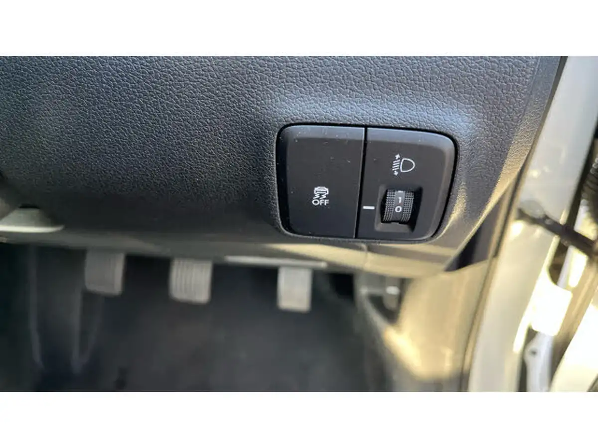 2024-hyundai-i10-12-advance-79ps-big-23