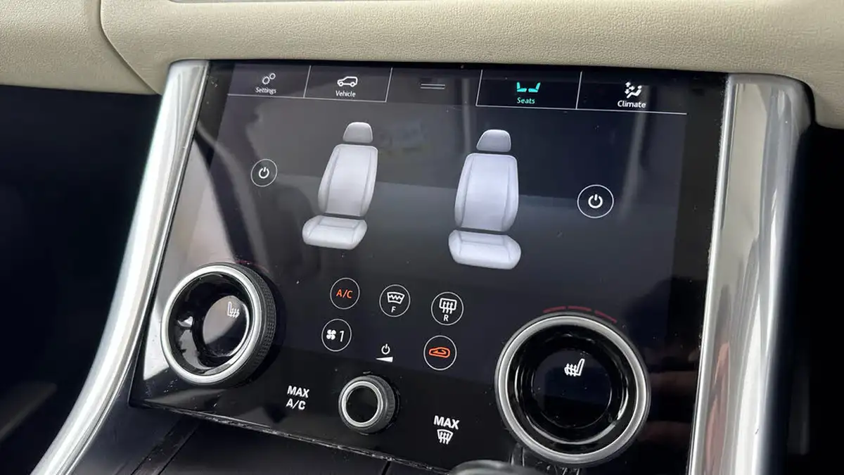2020-land-rover-range-rover-sport-30-sdv6-hse-big-17