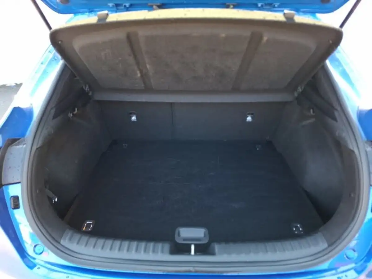 2022-kia-xceed-10-t-gdi-connect-big-7
