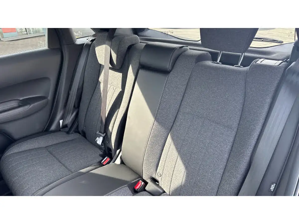 2025-honda-jazz-15-i-mmd-advance-big-7