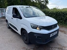2019-peugeot-partner-15-bluehdi-1000-professional-100ps-eu6dt-panel-small-0