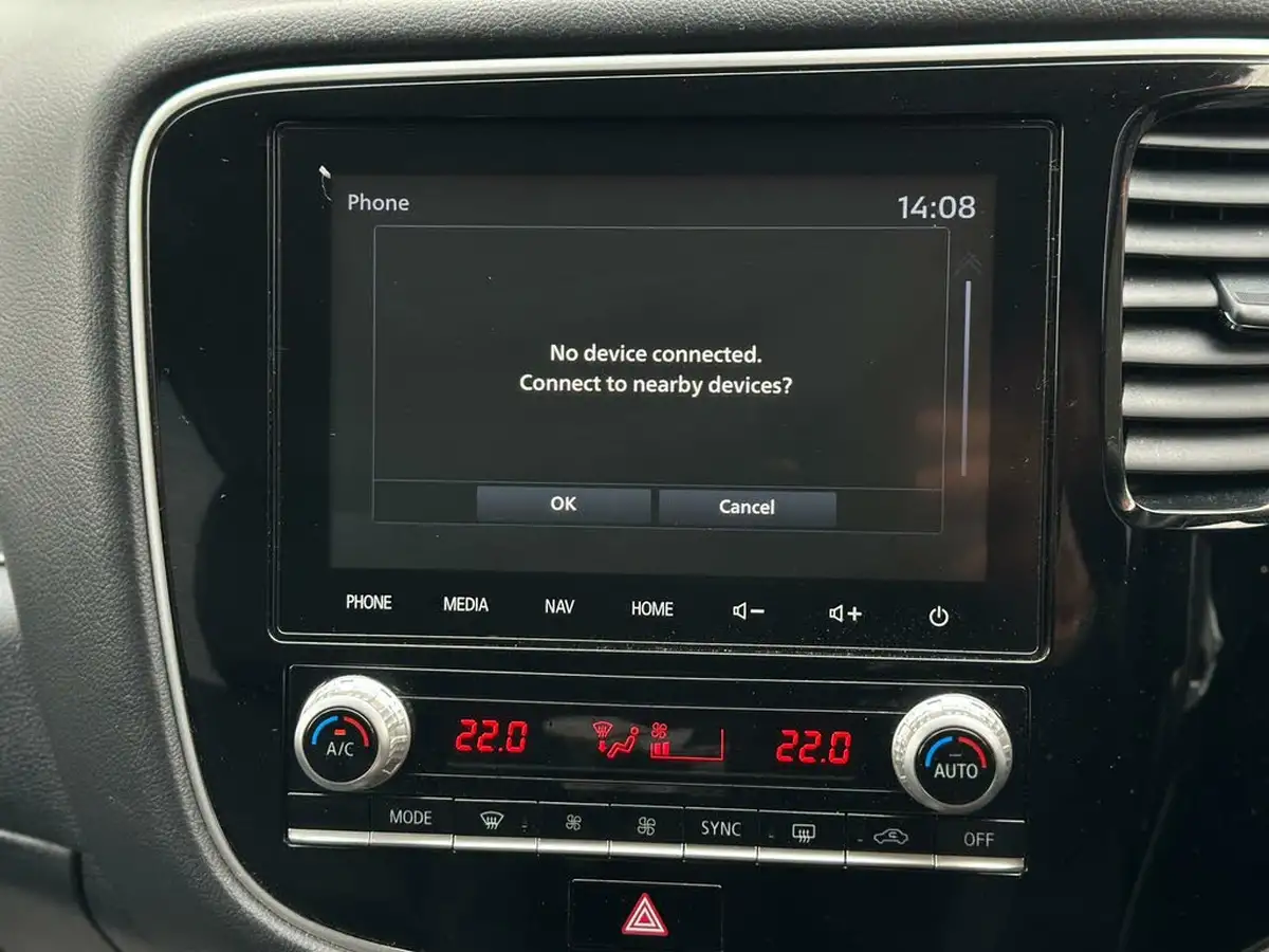 2020-mitsubishi-outlander-20-exceed-big-27