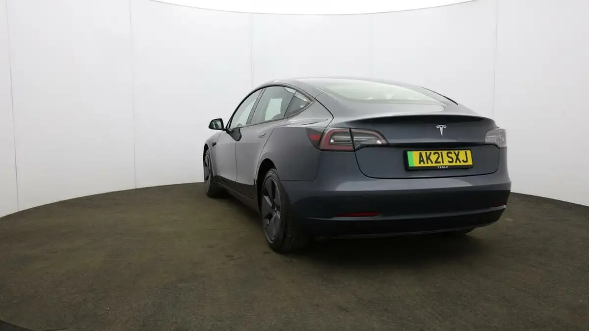 2021-tesla-model-3-e-standard-plus-big-30