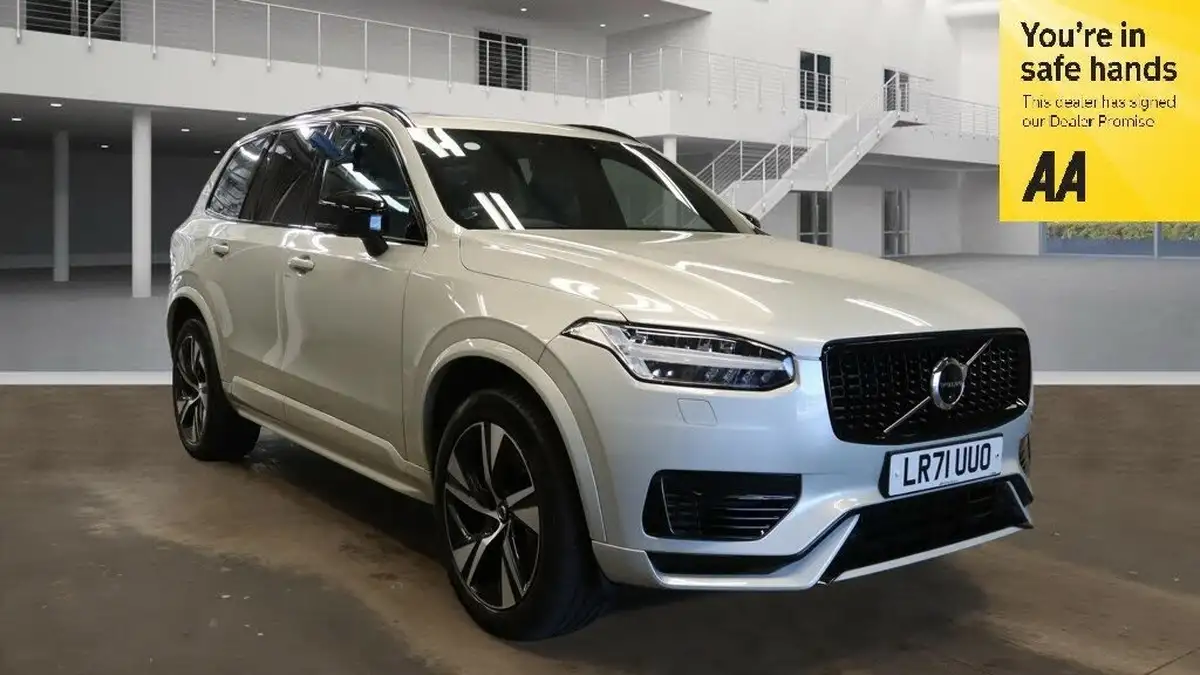 2021-volvo-xc90-20-t8-r-design-455bhp-big-0