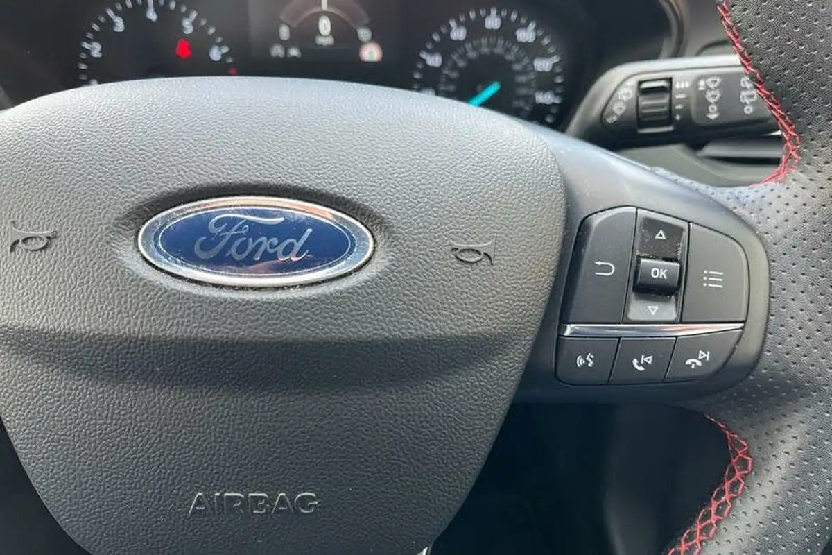 2021-ford-focus-10t-st-line-edition-125ps-hatchback-big-36
