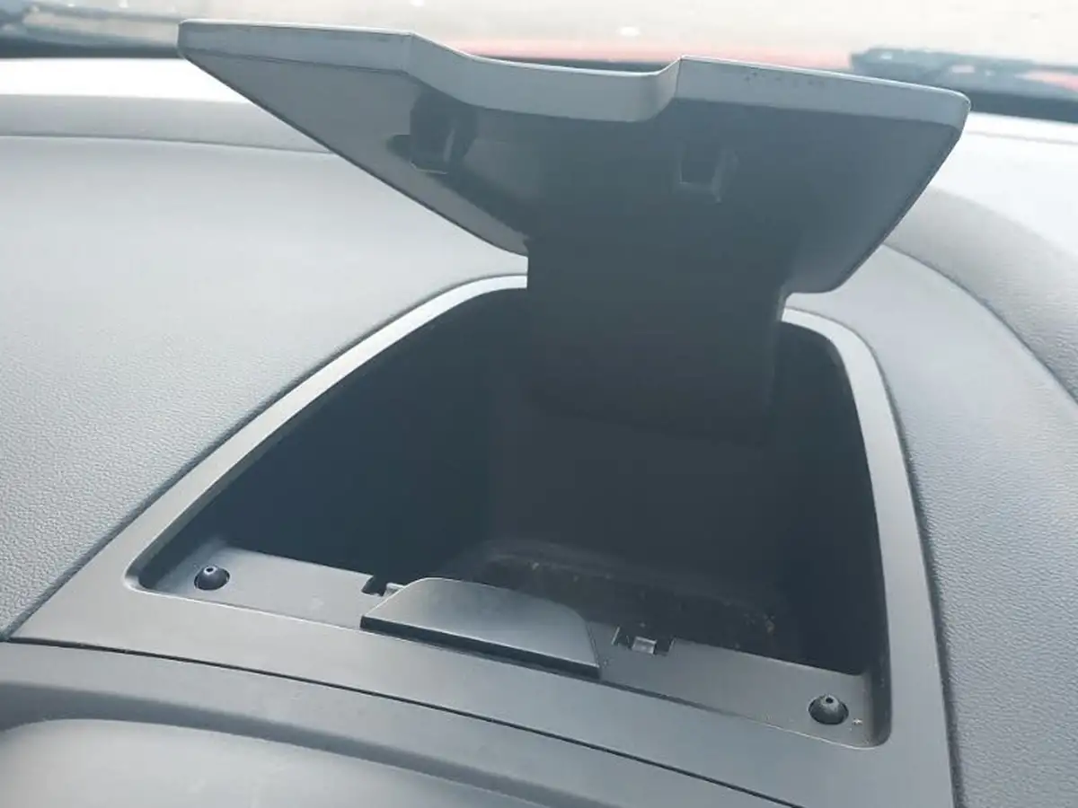 2019-renault-captur-09-tce-gt-line-big-14