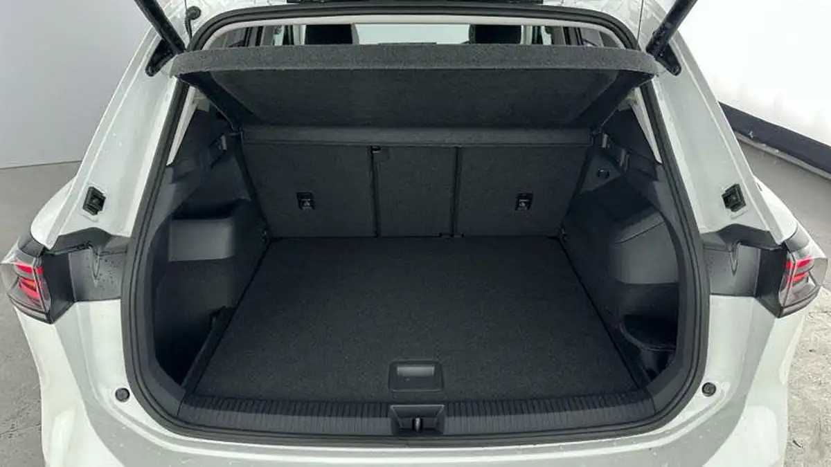 2024-volkswagen-tiguan-15-etsi-elegance-launch-edition-big-32