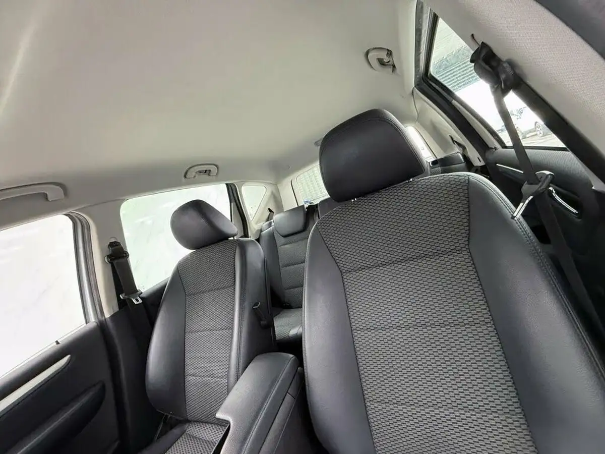 2009-mercedes-benz-a-class-17-a180-avantgarde-se-blue-f-5d-big-13