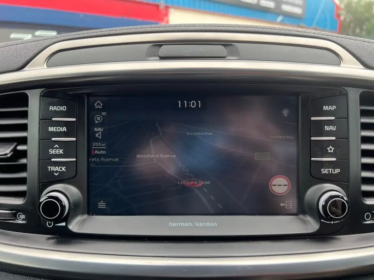 2019-kia-sorento-22-crdi-gt-line-s-big-14